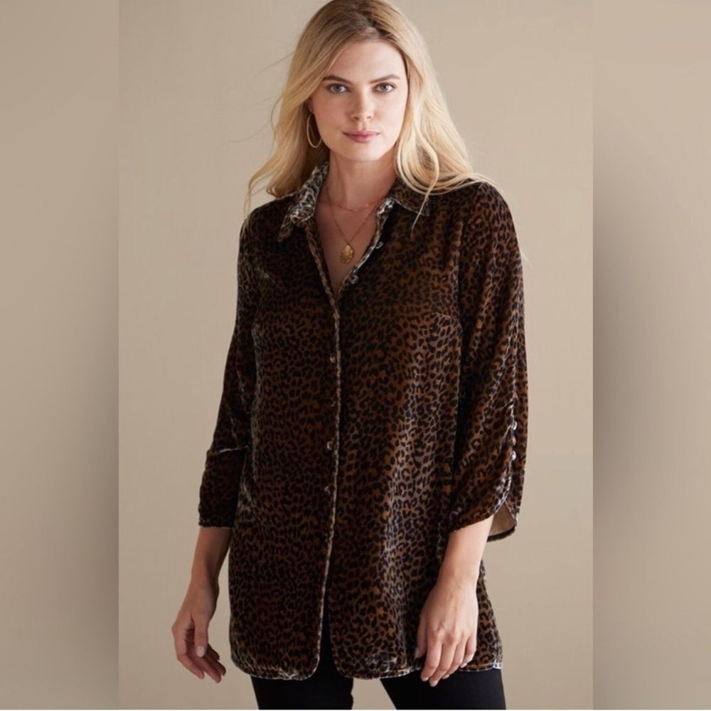 Soft Surroundings Leopard Silk Blend Velvet Shirt 3/4 Sleeve Button Size Large